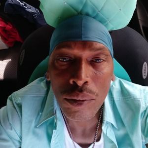 Meet your Posher, Bruce